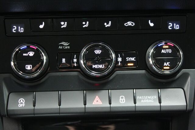 Skoda Karoq 2026 1.5 TSI Selection DSG Autom.