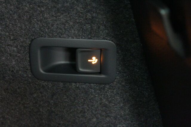 Skoda Karoq 2026 1.5 TSI Selection DSG Autom.