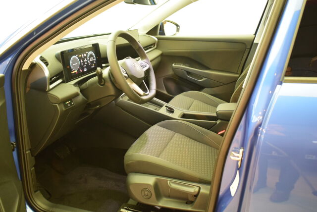 Volkswagen T-Roc 2026 Comfort 1,5 eTSI 85 kW (MHEV) DSG-automaatti * Sis. kahdet renkaat ja lämmitin *