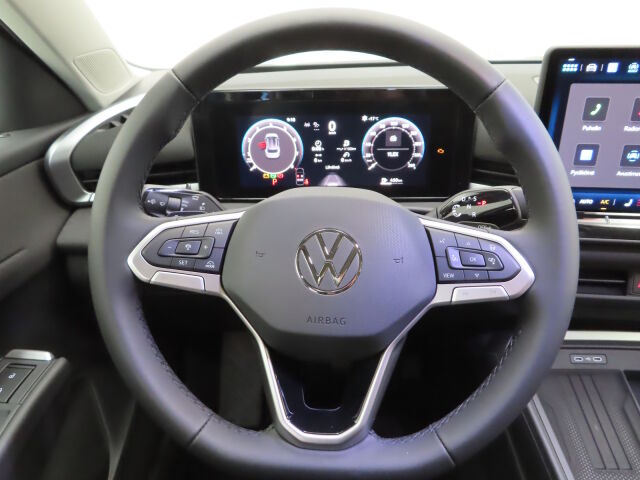 Volkswagen T-Roc 2025 Comfort 1,5 eTSI 85 kW (MHEV) DSG-automaatti