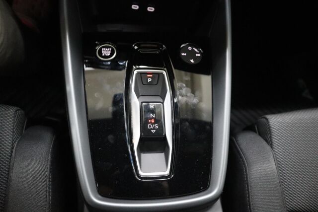 AUDI A3 2025 Sportback TFSI 85 kW