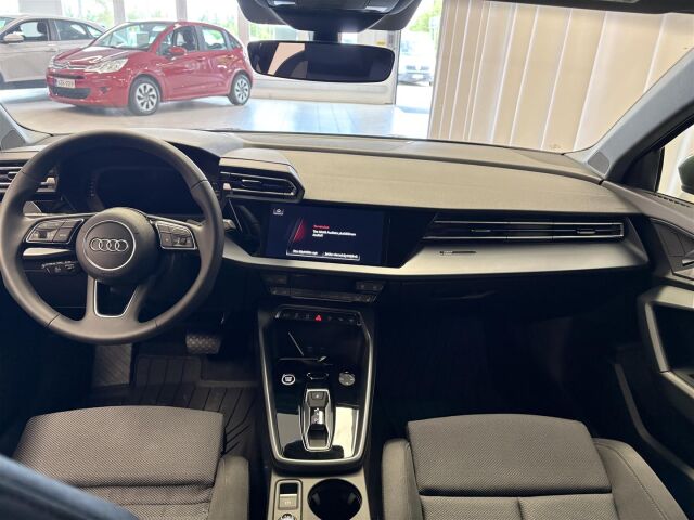 AUDI A3 2025 Sportback TFSI 85 kW TAKUU 12/2030/150TKM
