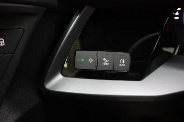 AUDI A3 2025 Sportback TFSI 85 kW