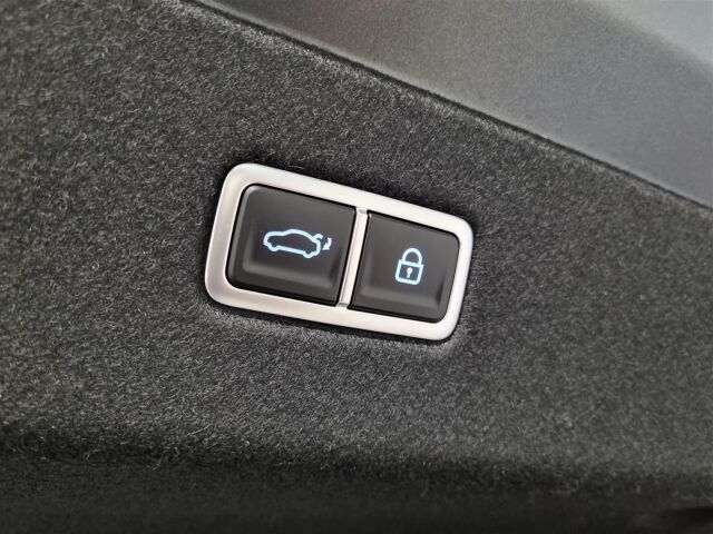 Hyundai IONIQ 6 2025 77 kWh 229 hv Premium Ultra Charged Edition