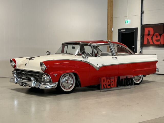 FORD Crown Victoria 1955 *2d 272cid Aut *Museorekisterissä *Täysin entisöity