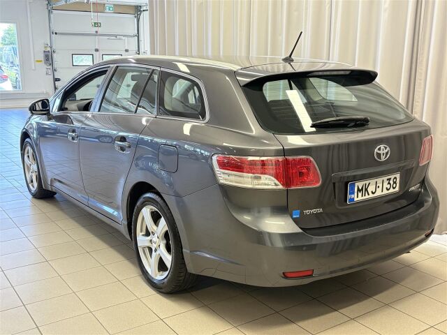 TOYOTA Avensis 2010 1,6 Valvematic Terra Edition Wagon