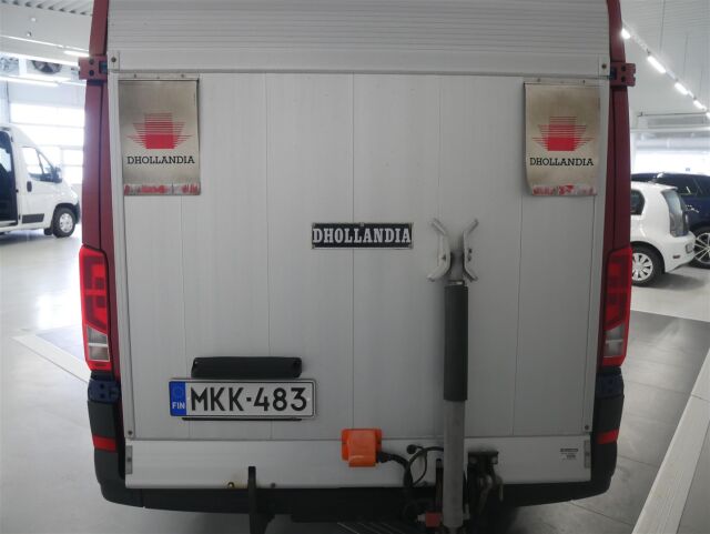 Volkswagen Crafter 2023 35 umpipakettiauto 2,0 TDI 103 kW 8at, 4490, takalaitanostimella!