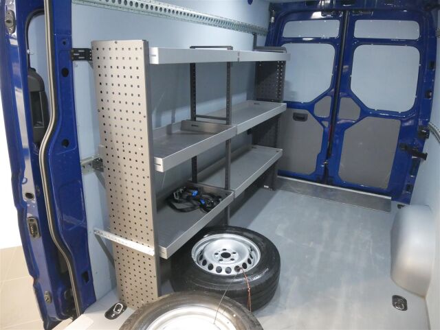 Volkswagen Crafter 2023 35 umpipakettiauto 2,0 TDI 103 kW 8at, 4490, takalaitanostimella!