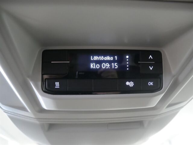 Volkswagen Crafter 2023 35 umpipakettiauto 2,0 TDI 103 kW 8at, 4490, takalaitanostimella!