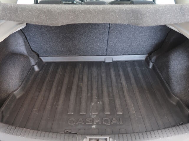 Nissan Qashqai 2012 1,6L Stop / Start System Select Edition 2WD 5M/T