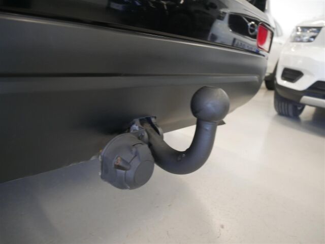 MITSUBISHI Outlander 2014 2,2 DI-D Instyle NAVI AT 4WD 7P / Kauko-Webasto / Adapt.vakkari / Rockford-hifit / Navi / Vetokoukku