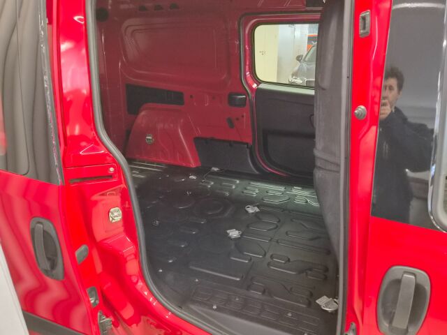 OPEL Combo 2014 Van L2H1 1,3 CDTI Start/Stop 66kW MT/5 (XIAE)