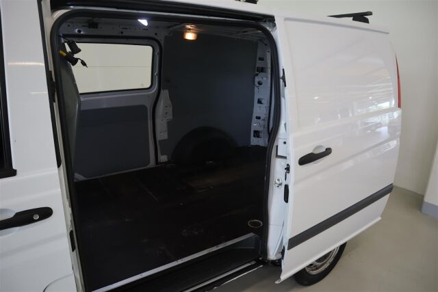 MERCEDES-BENZ Vito 2014 113CDI 4x4-3,05/32K keskipitkä A2 A