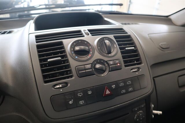 MERCEDES-BENZ Vito 2014 113CDI 4x4-3,05/32K keskipitkä A2 A