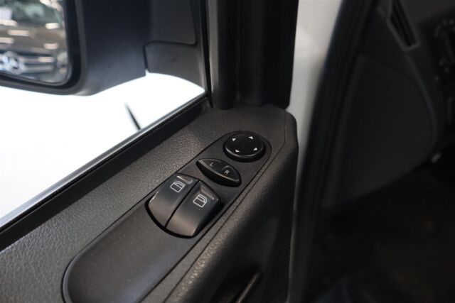 MERCEDES-BENZ Vito 2014 113CDI 4x4-3,05/32K keskipitkä A2 A