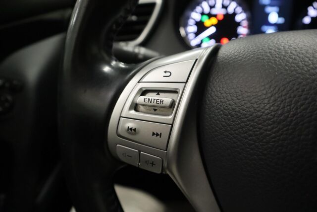 NISSAN Qashqai 2014 1,2L Acenta 2WD 6M/T Safety Pack Connect