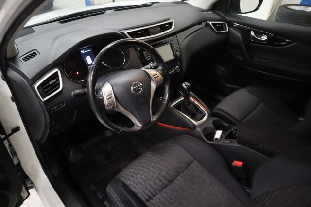 NISSAN Qashqai 2014 1,2L Acenta 2WD 6M/T Safety Pack Connect