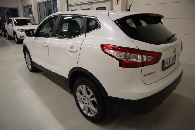 NISSAN Qashqai 2014 1,2L Acenta 2WD 6M/T Safety Pack Connect
