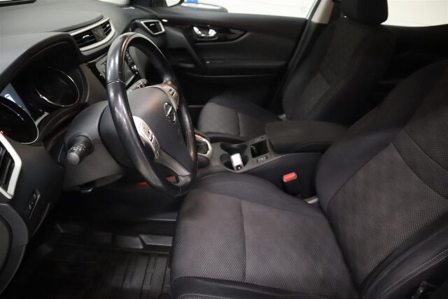 NISSAN Qashqai 2014 1,2L Acenta 2WD 6M/T Safety Pack Connect