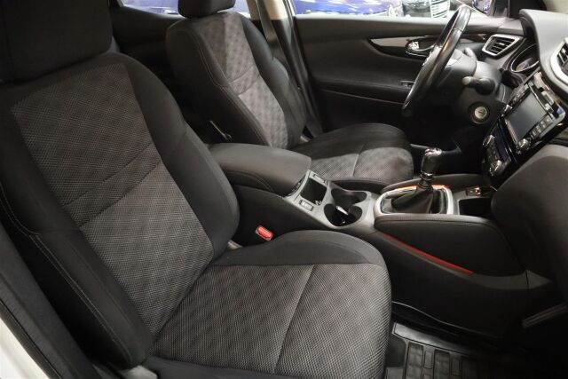 NISSAN Qashqai 2014 1,2L Acenta 2WD 6M/T Safety Pack Connect