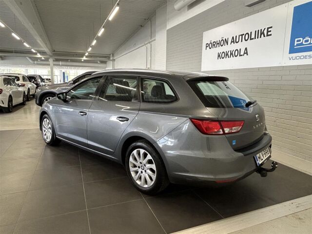 SEAT Leon ST 2014 1,4 TSI 122 Style / 2 x renk / Koukku / Vakkari / Kats. 4/25