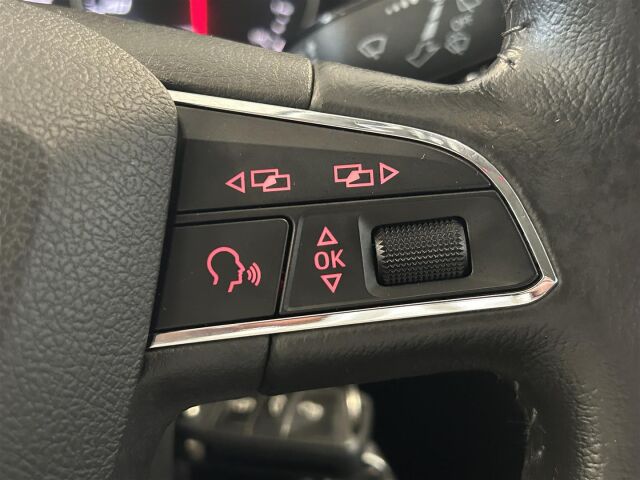 SEAT Leon ST 2014 1,4 TSI 122 Style / 2 x renk / Koukku / Vakkari / Kats. 4/25