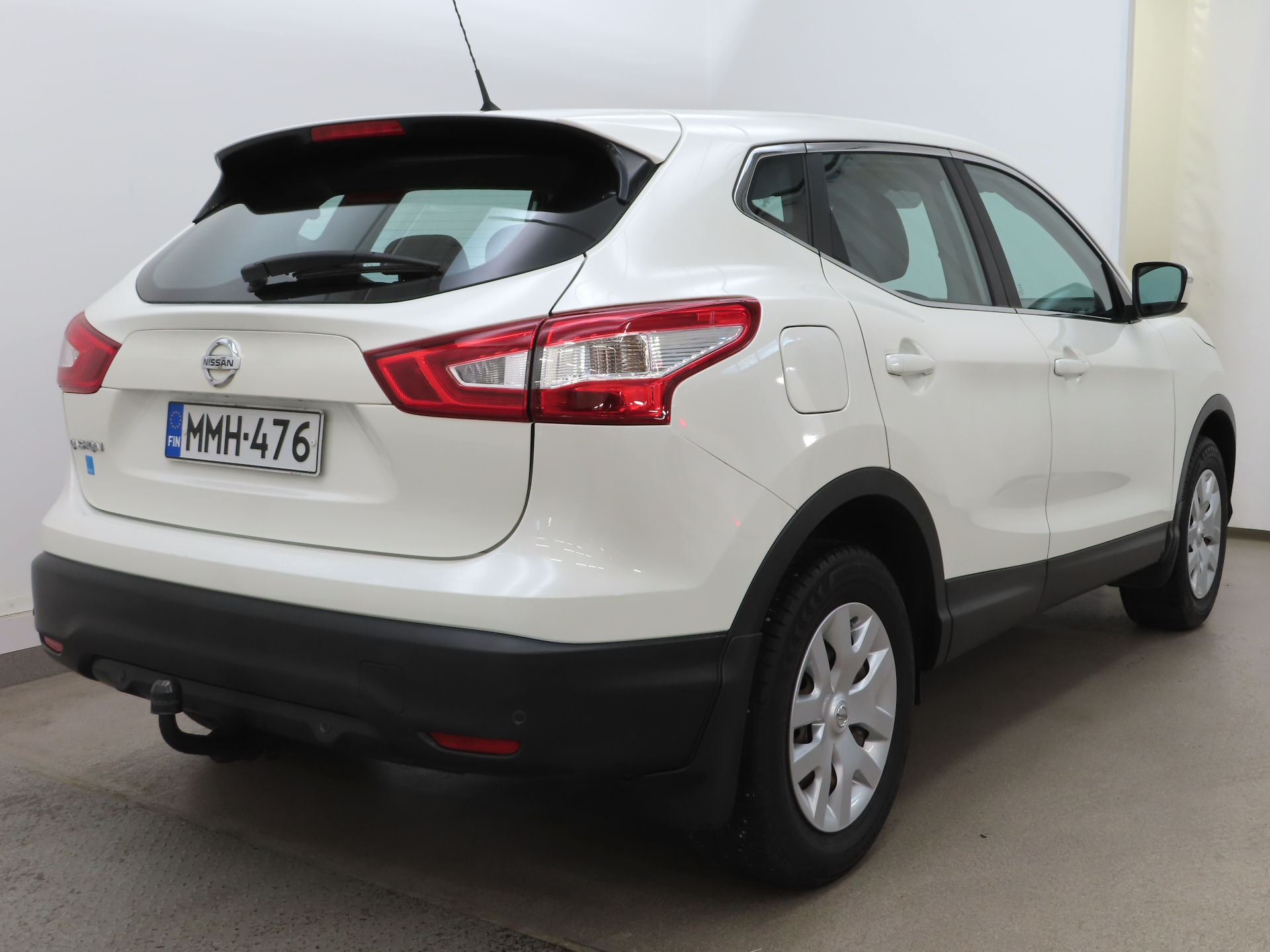 Nissan Qashqai DIG-T 115 Visia 2WD 6M/T 2015, kuva 4/10