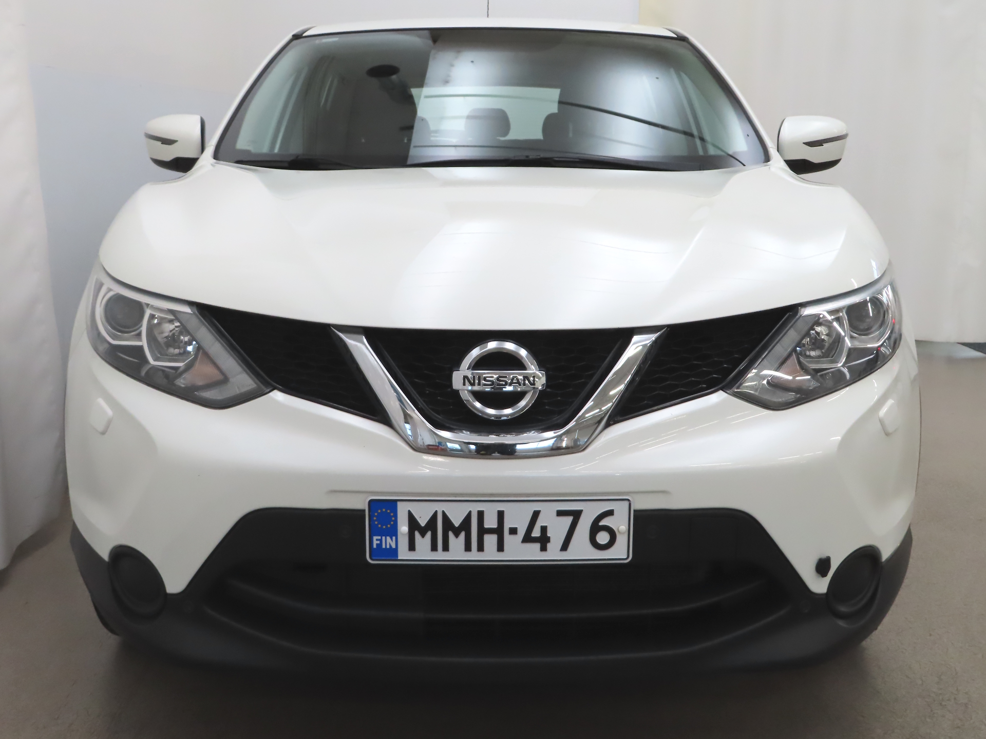 Nissan Qashqai DIG-T 115 Visia 2WD 6M/T 2015, kuva 2/10