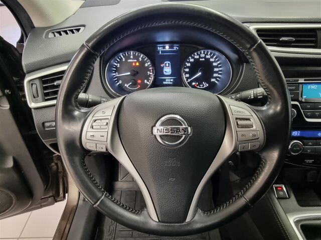 NISSAN Qashqai 2015 DIG-T 115 Acenta 2WD 6M/T E6 Safety Pack