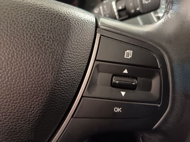 HYUNDAI i20 Hatchback 2019 1,0 T-GDI 100 hv 7-DCT Fresh W