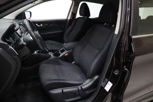 NISSAN Qashqai 2016 DIG-T 115 Acenta 2WD 6M/T E6 Safety Pack