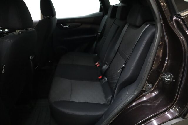 NISSAN Qashqai 2016 DIG-T 115 Acenta 2WD 6M/T E6 Safety Pack