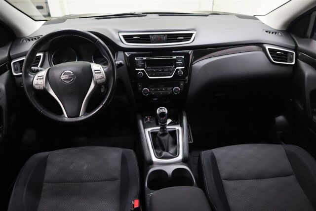 NISSAN Qashqai 2016 DIG-T 115 Acenta 2WD 6M/T E6 Safety Pack