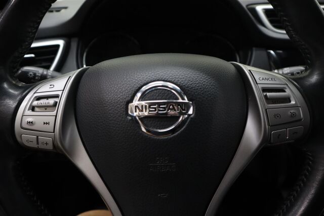 NISSAN Qashqai 2016 DIG-T 115 Acenta 2WD 6M/T E6 Safety Pack