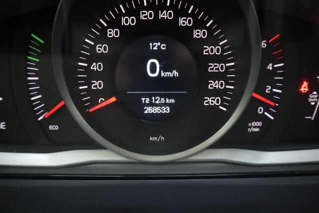 VOLVO V60 2016 D2 Business