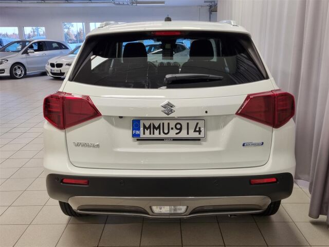 Suzuki Vitara 2024 1,4 BOOSTERJET 48V HYBRID 4WD GL+ 6MT * Peruutuskamera, Navigointi , Mukautuva vakionopeudensäädin *
