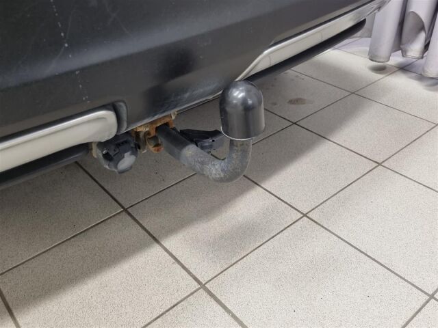 NISSAN Qashqai 2017 Business 360 DIG-T 115 Tekna 2WD Xtronic 18" Leather / Koukku/Navi/360-Kamera/Nahat