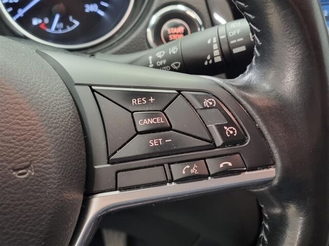 NISSAN Qashqai 2017 Business 360 DIG-T 115 Tekna 2WD Xtronic 18" Leather / Koukku/Navi/360-Kamera/Nahat