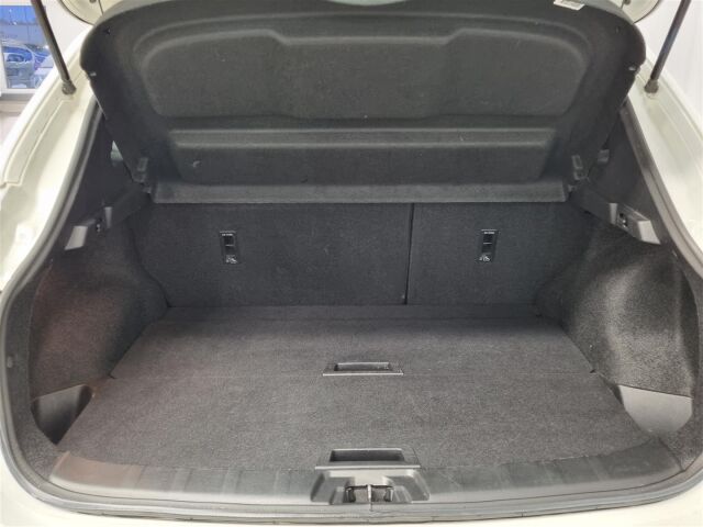 NISSAN Qashqai 2017 Business 360 DIG-T 115 Tekna 2WD Xtronic 18" Leather / Koukku/Navi/360-Kamera/Nahat