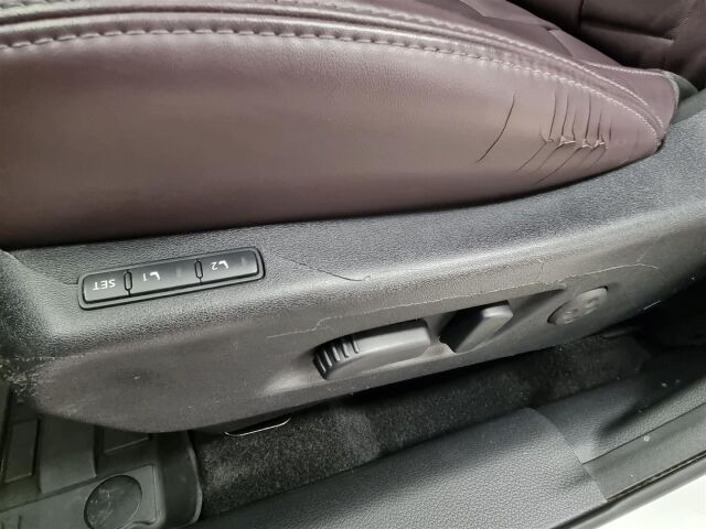 NISSAN Qashqai 2017 Business 360 DIG-T 115 Tekna 2WD Xtronic 18" Leather / Koukku/Navi/360-Kamera/Nahat