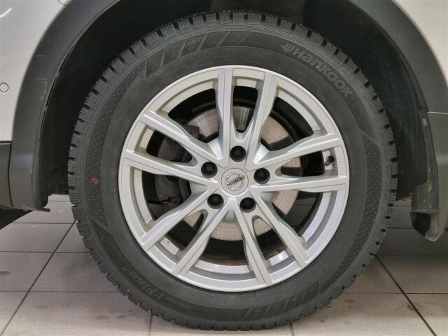 NISSAN Qashqai 2017 Business 360 DIG-T 115 Tekna 2WD Xtronic 18" Leather / Koukku/Navi/360-Kamera/Nahat