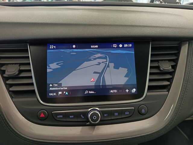 OPEL Grandland X 2017 Innovation 1,2 Turbo ECOTEC Start/Stop 96 kW MT6**SUPERHIENO KAIKILLA MAUSTEILLA**