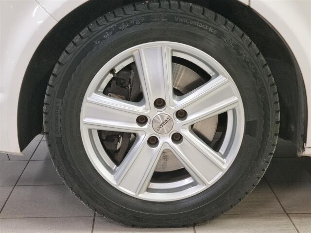 VOLKSWAGEN Transporter 2017 umpipakettiauto Pitkä 2,0 TDI 150kW 4Motion DSG (4M18) / ALV / Webasto / Lazer / Koukku / Tutka