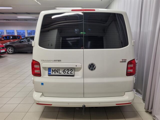 VOLKSWAGEN Transporter 2017 umpipakettiauto Pitkä 2,0 TDI 150kW 4Motion DSG (4M18) / ALV / Webasto / Lazer / Koukku / Tutka