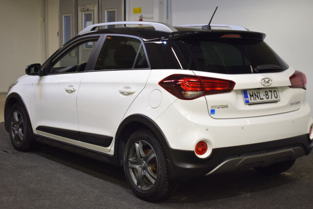 HYUNDAI i20 Active Cross 2020 1,0 T-GDI 100 hv 7-DCT Black