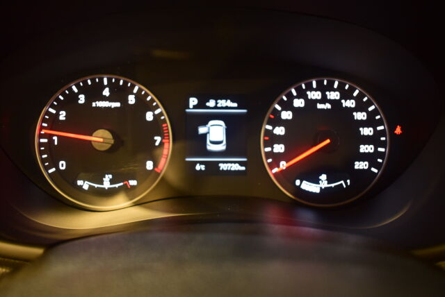 HYUNDAI i20 Active Cross 2020 1,0 T-GDI 100 hv 7-DCT Black