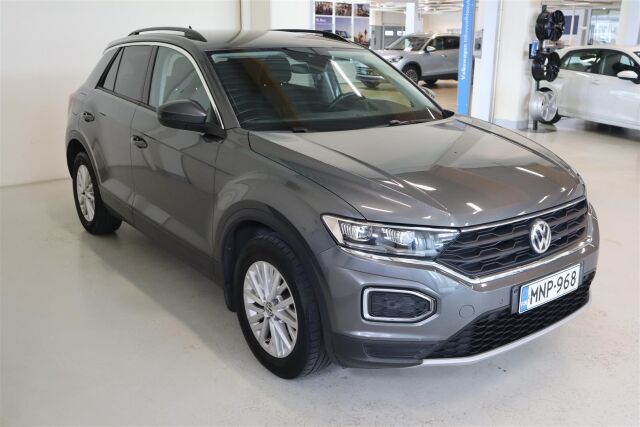 VOLKSWAGEN T-Roc 2018 Style 2,0 TDI SCR 110 kW (150 hv) 4MOTION DSG-automaatti