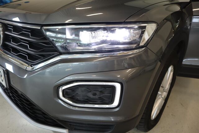 VOLKSWAGEN T-Roc 2018 Style 2,0 TDI SCR 110 kW (150 hv) 4MOTION DSG-automaatti