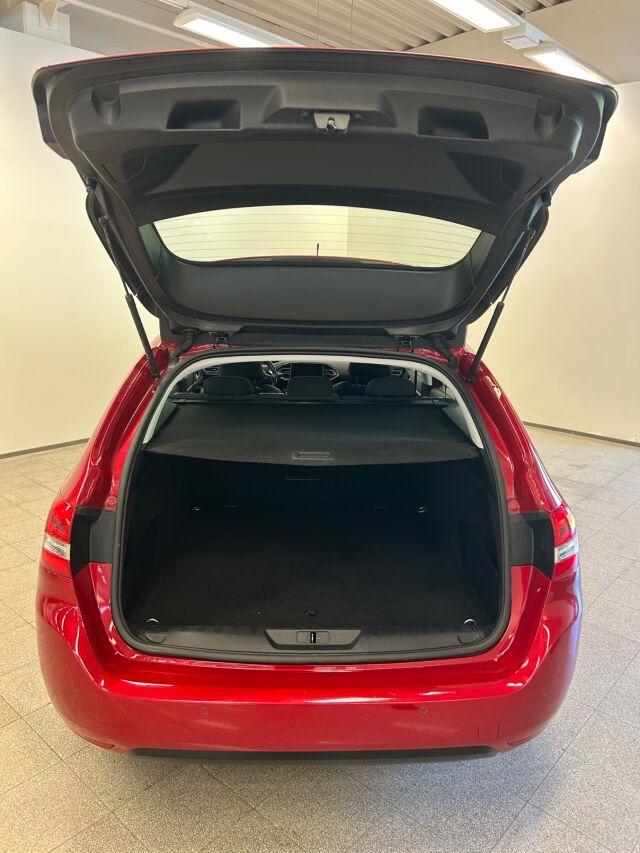 PEUGEOT 308 2018 SW Active PureTech 130
