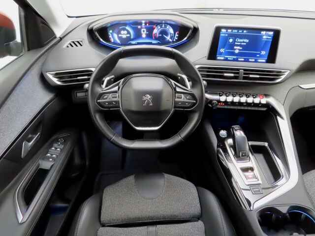 Peugeot 3008 2019 Allure PureTech 130 EAT8-automaatti